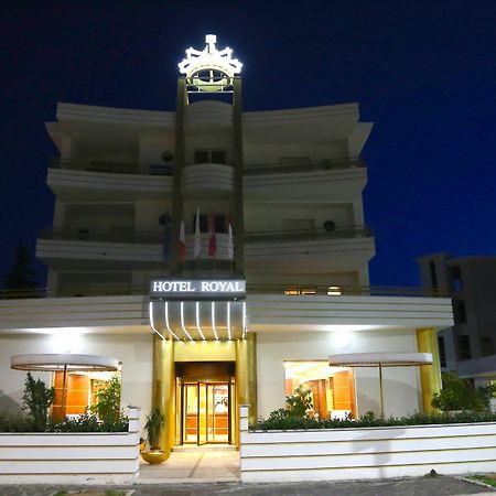 Hotel Royal 바스토 외부 사진